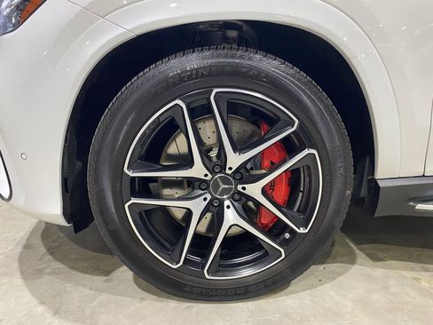 Used 2025 Mercedes-Benz GLE 63 AMG S image 21