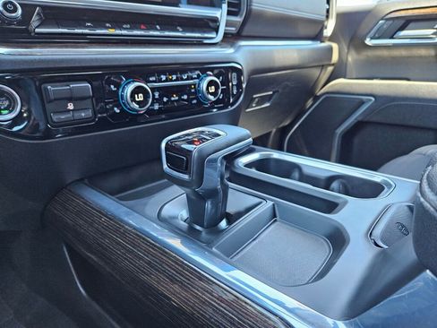 Used 2023 GMC Sierra 1500 Elevation image 31