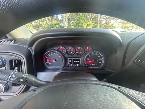 Used 2024 GMC Sierra 1500 Pro w/ Pro Value Package image 40