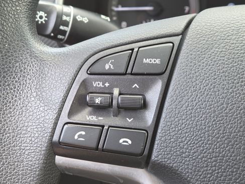 Used 2020 Hyundai Tucson Value w/ Cargo Package FWD image 31