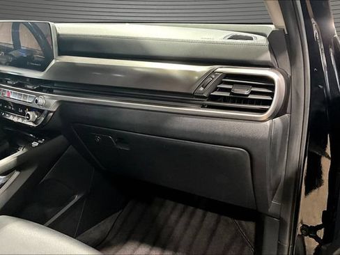 Used 2025 Kia Telluride S AWD/4WD image 25
