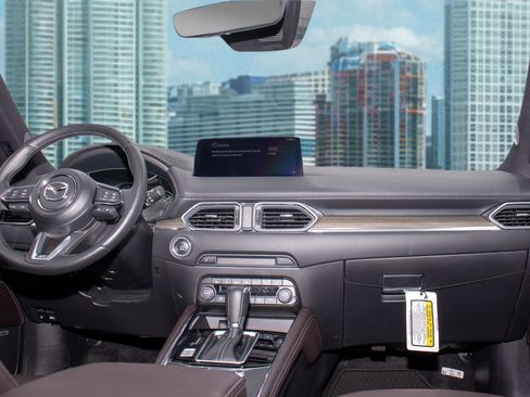 Used 2025 MAZDA CX-5 Signature image 8