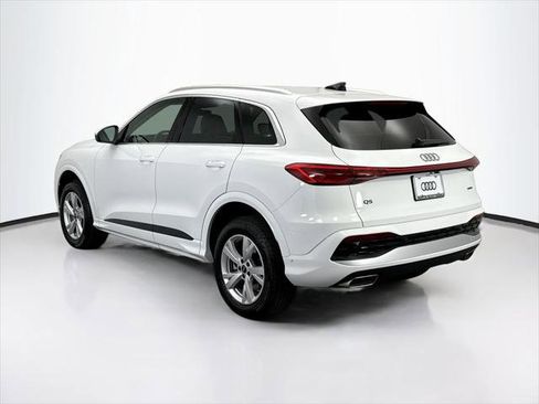 Used 2025 Audi Q5 Premium w/ Convenience Package AWD/4WD image 8