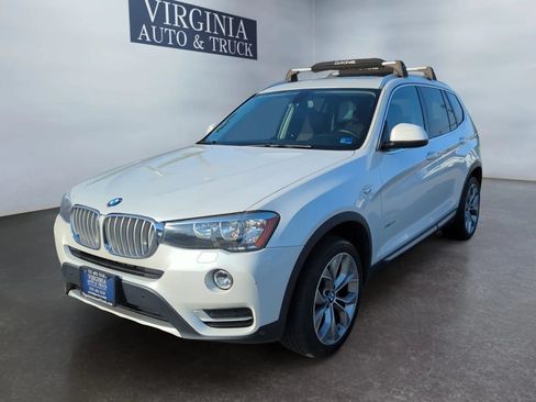 Used 2017 BMW X3 sDrive28i RWD image 1