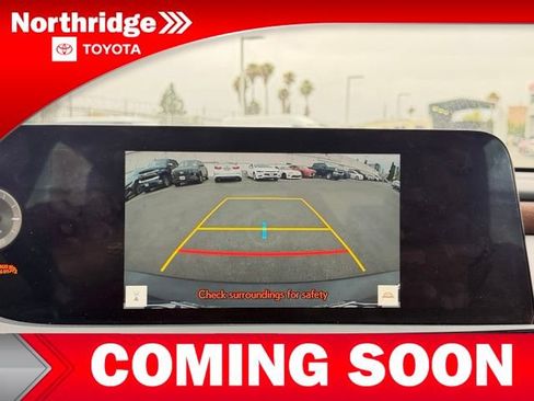 Used 2023 Lexus ES 300h w/ Premium Package FWD image 9
