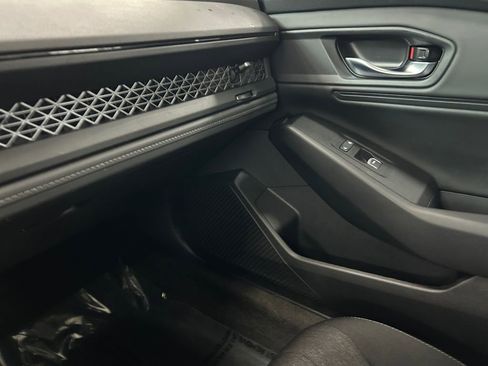 Used 2023 Honda Accord EX image 29