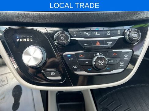 Used 2018 Chrysler Pacifica Touring-L Plus w/ Advanced Safetytec Group FWD image 32