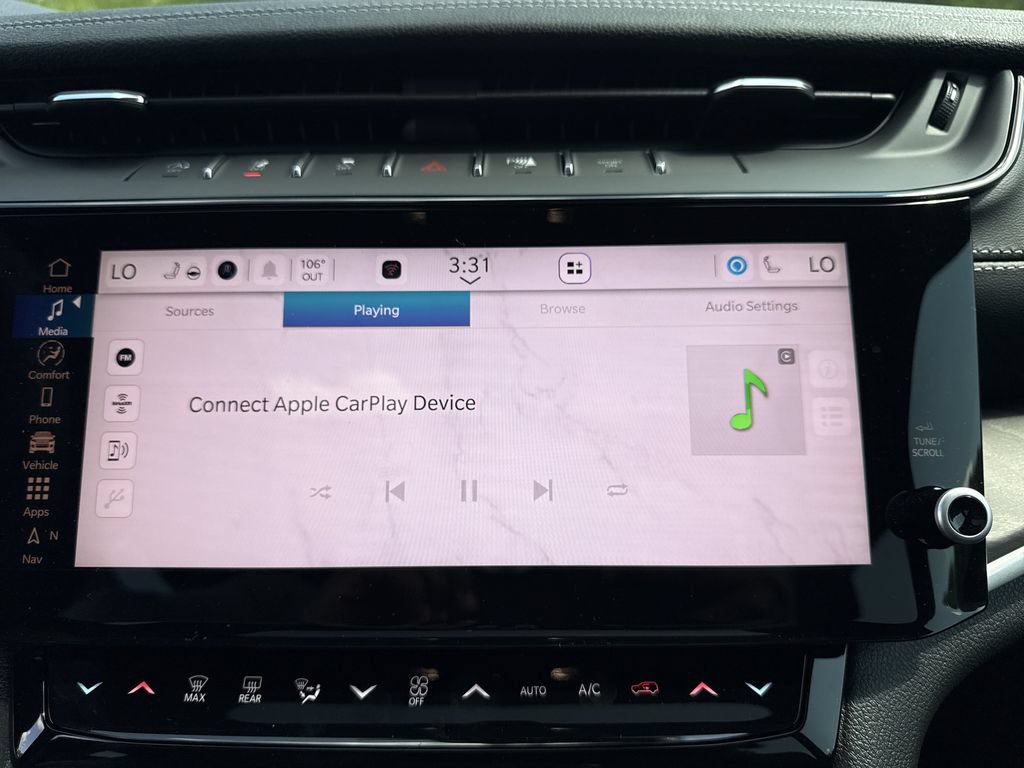 New 2026 Jeep Grand Cherokee Altitude RWD image 19