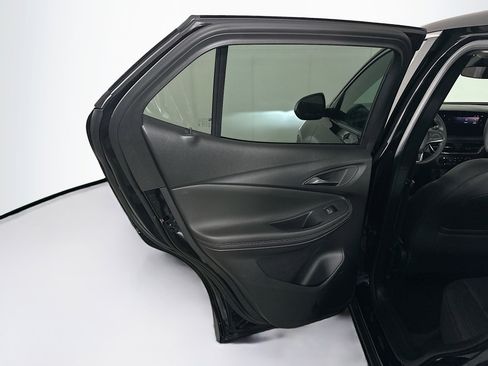 Used 2025 Buick Encore GX Preferred image 24