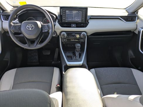 Used 2021 Toyota RAV4 XLE image 23