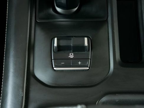 Used 2022 GMC Sierra 1500 AT4X image 27