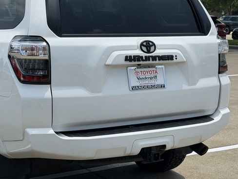 Used 2024 Toyota 4Runner SR5 Premium w/ Moonroof Package AWD/4WD image 6
