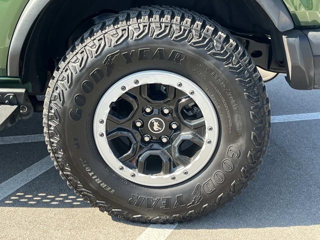 Used 2024 Ford Bronco Black Diamond w/ Sasquatch Package AWD/4WD image 11
