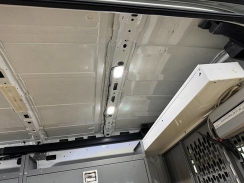 Used 2018 Ford Transit 250 130 Medium Roof image 85
