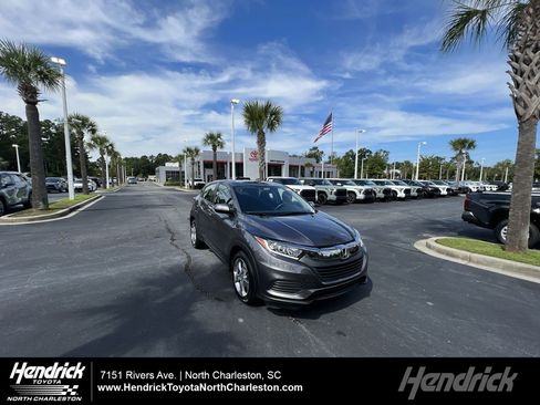 Used 2019 Honda HR-V LX image 1