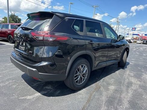 Used 2026 Nissan Rogue SV AWD/4WD image 6