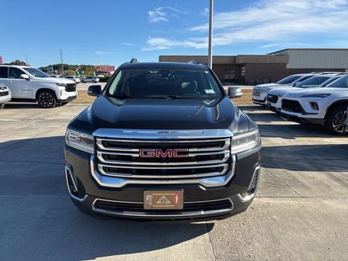 Used 2021 GMC Acadia SLT w/ LPO, Floor Liner Package image 2