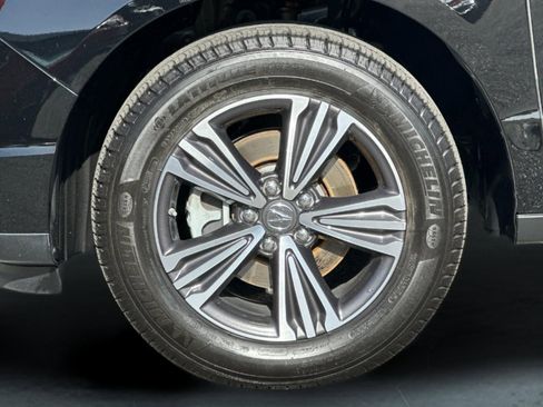 Used 2018 Acura MDX FWD image 26