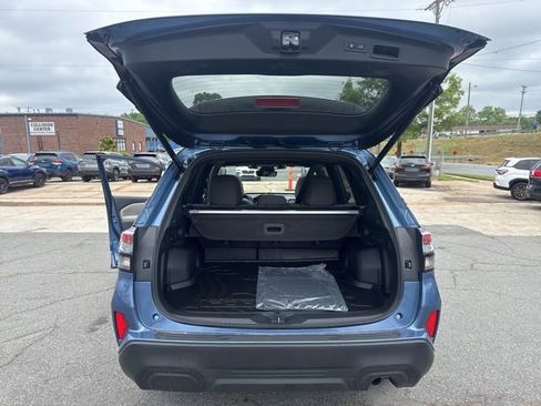 Certified 2025 Subaru Forester Premium w/ Convenience Package #1 AWD/4WD image 16