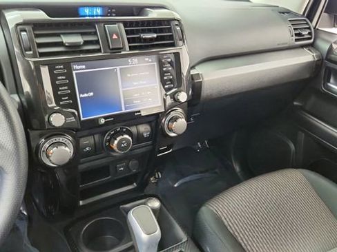 Used 2022 Toyota 4Runner TRD Off-Road image 42