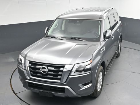 Certified 2024 Nissan Armada SV image 33