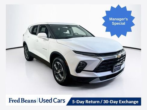 Used 2023 Chevrolet Blazer LT w/ Driver Confidence Package AWD/4WD image 1