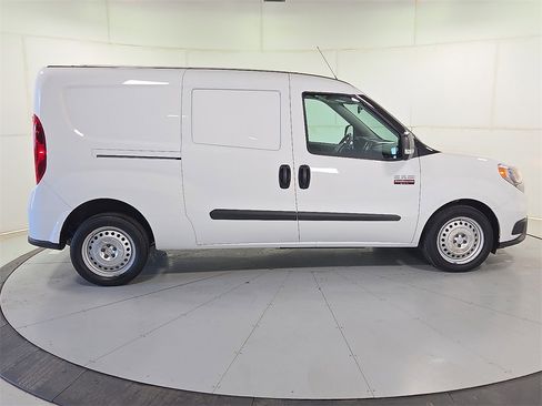 Used 2022 RAM ProMaster City Wagon image 8
