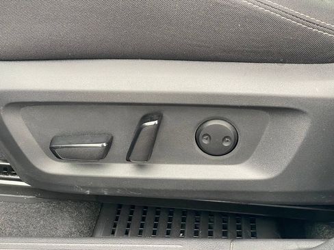 Certified 2023 Nissan Rogue SV AWD/4WD image 14