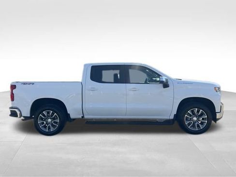 Used 2021 Chevrolet Silverado 1500 LT w/ Safety Package image 10