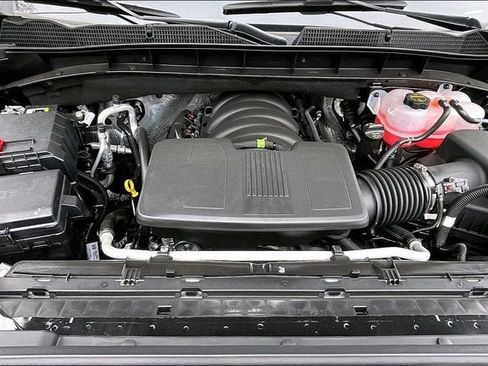 New 2026 GMC Sierra 1500 SLT w/ SLT Premium Package image 13