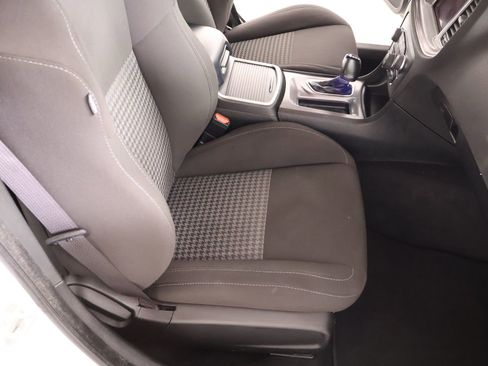 Used 2023 Dodge Charger GT image 12