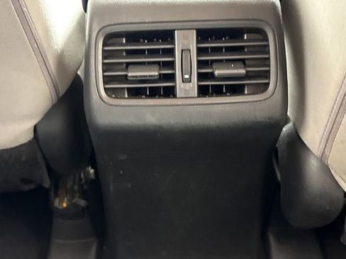 Used 2016 Honda CR-V SE image 25