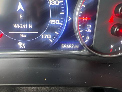 Used 2023 Chevrolet Traverse Premier w/ LPO, Floor Liner Package AWD/4WD image 63