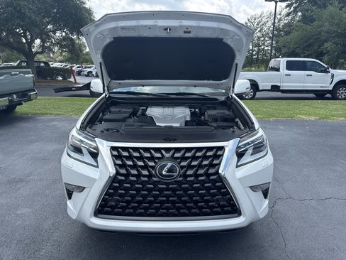 Used 2021 Lexus GX 460 Premium w/ Premium Package AWD/4WD image 38