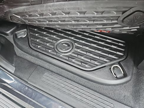Used 2019 RAM 1500 Rebel w/ Rebel Level 2 Equipment Group AWD/4WD image 34