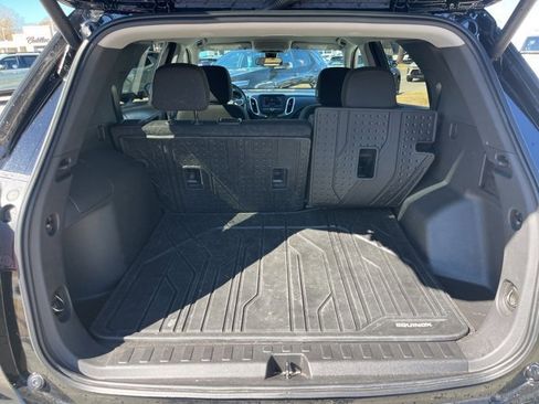 Used 2023 Chevrolet Equinox LT image 6