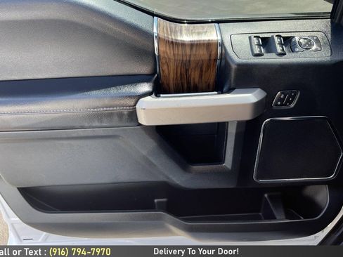 Used 2019 Ford F150 Lariat w/ Trailer Tow Package AWD/4WD image 18