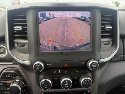 Used 2022 RAM 1500 Big Horn AWD/4WD image 25