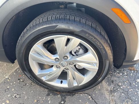 Used 2025 Buick Encore GX Preferred image 7