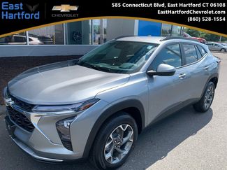 New 2025 Chevrolet Trax LT w/ Driver Confidence Package image 1