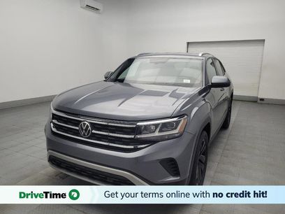 Used 2022 Volkswagen Atlas Cross Sport SE w/ Black Wheel Package