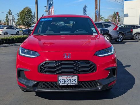 Used 2023 Honda HR-V Sport image 2