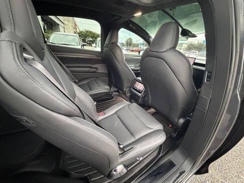 Used 2022 Tesla Model X Plaid AWD/4WD image 40