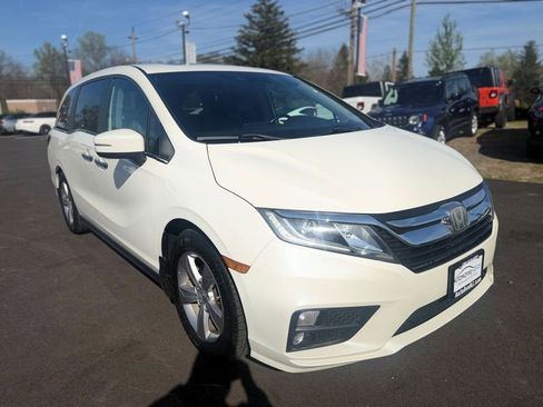 Used 2018 Honda Odyssey EX-L image 2