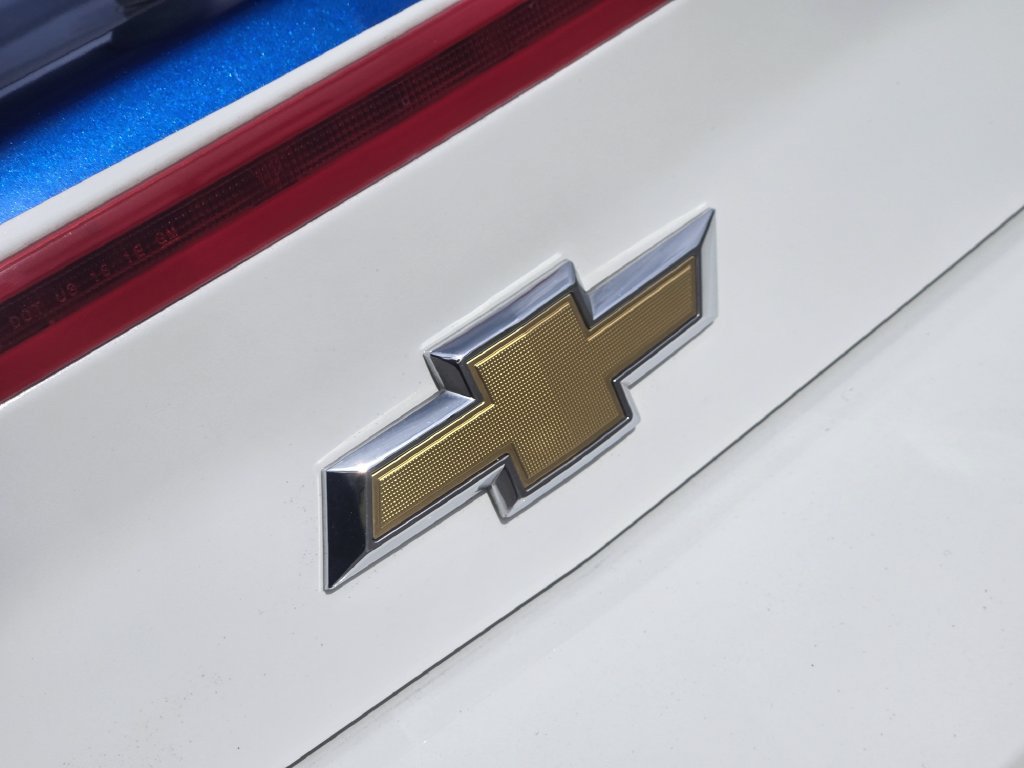 Used 2016 Chevrolet Camaro SS RWD image 11