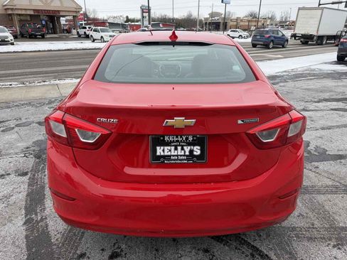 Used 2016 Chevrolet Cruze Premier image 4