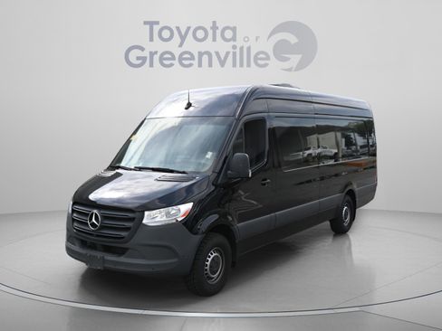 Used 2024 Mercedes-Benz Sprinter 2500 image 1