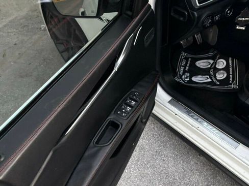 Used 2017 Maserati Ghibli S image 10
