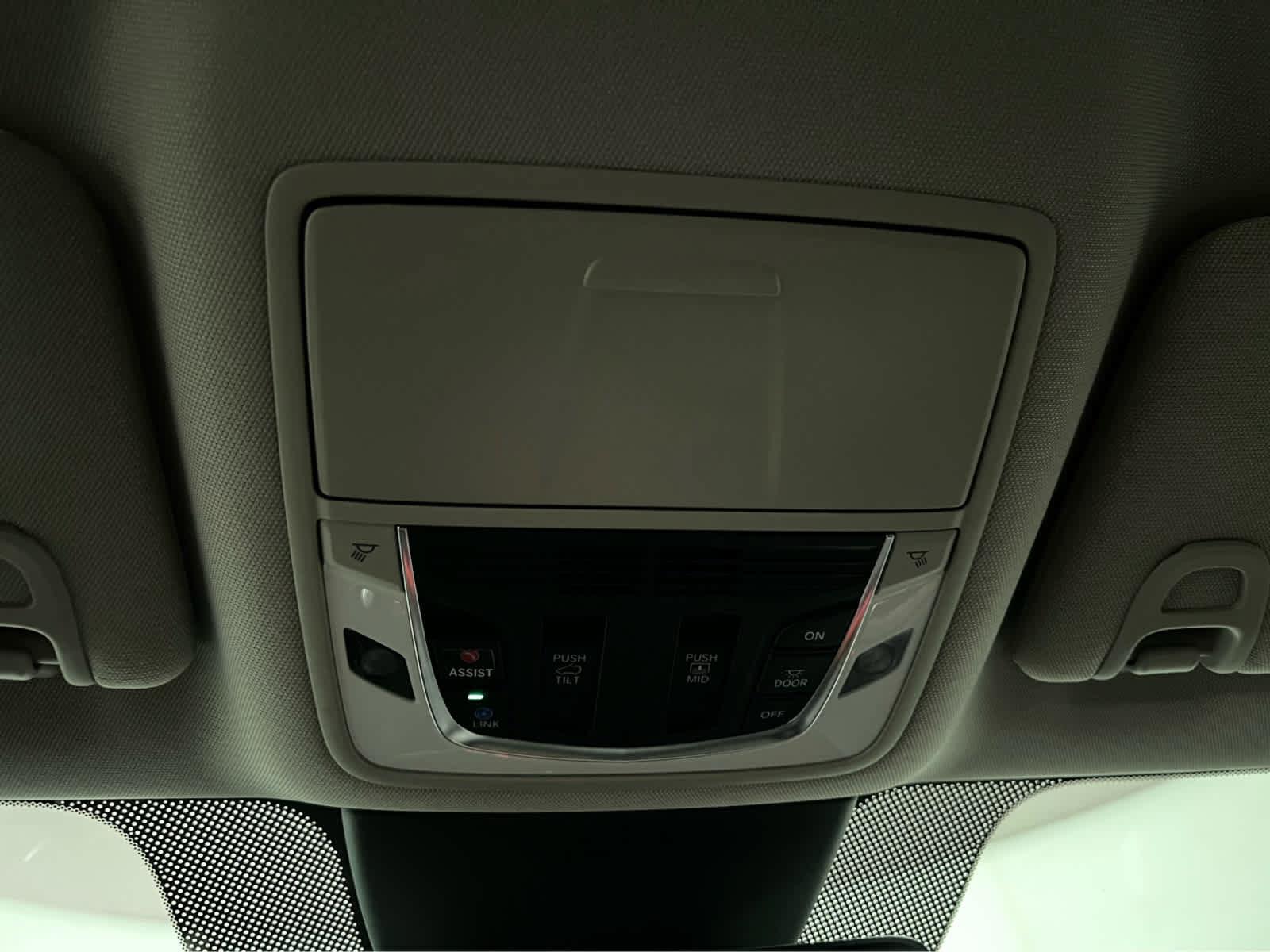 Certified 2023 Acura MDX w/ Advance Package AWD/4WD image 16
