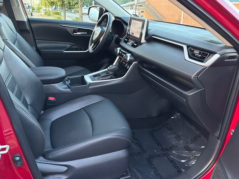 Used 2025 Toyota RAV4 XLE Premium w/ Weather Package AWD/4WD image 12